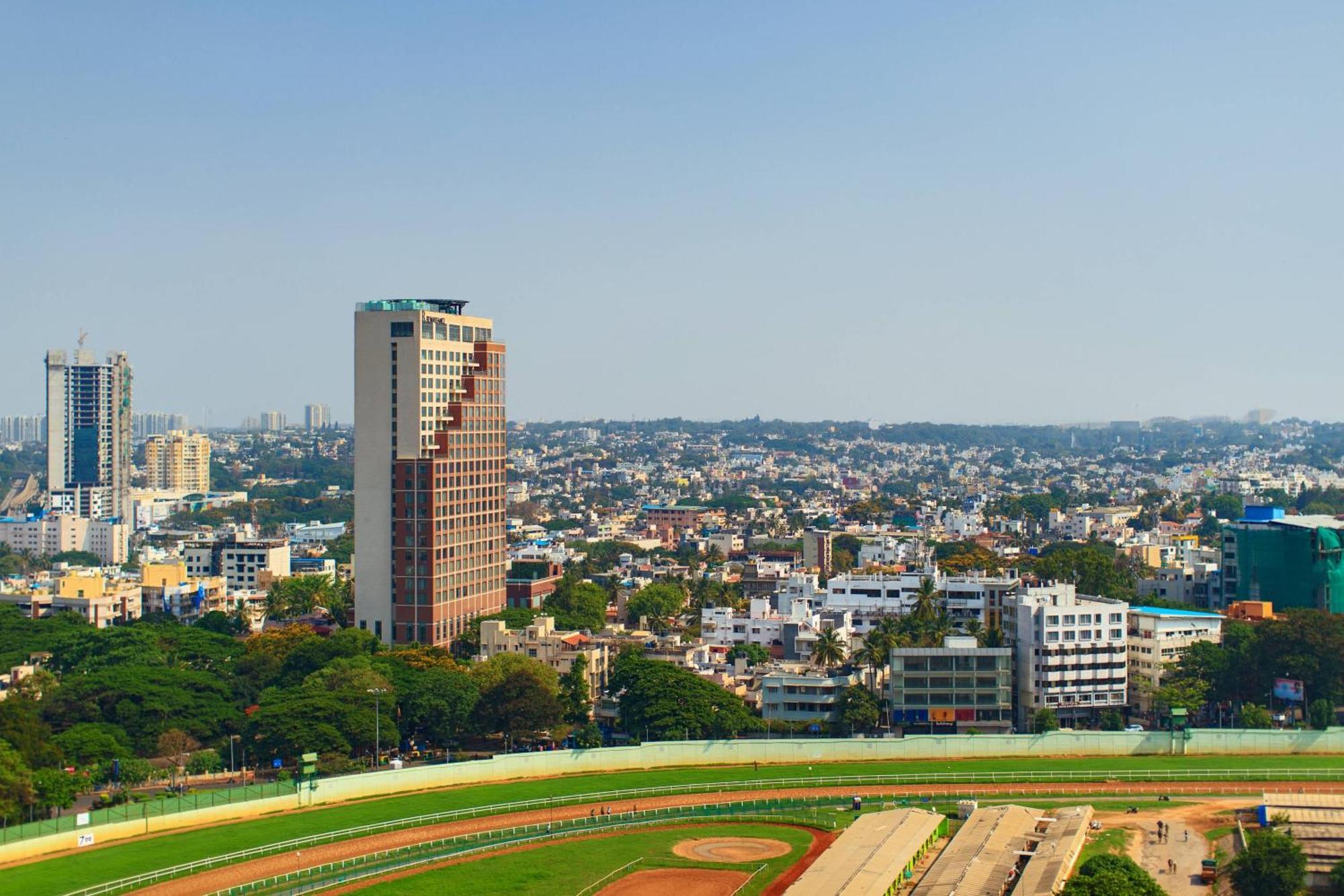 Renaissance Bengaluru Race Course Hotel Екстериор снимка
